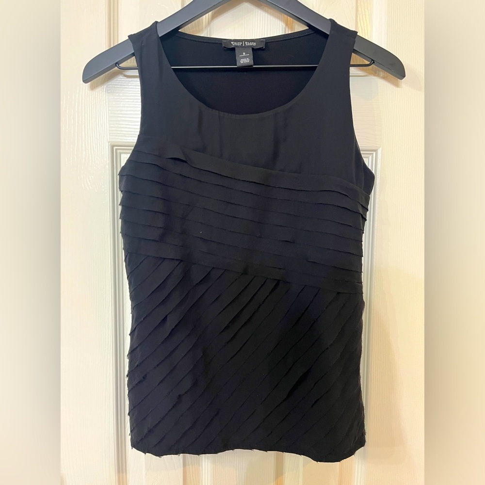 White House Black Market classy tanktop.